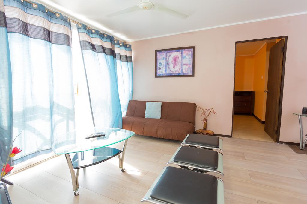 Cozy Accommodations - Dorchester City Line Кінгстон Екстер'єр фото